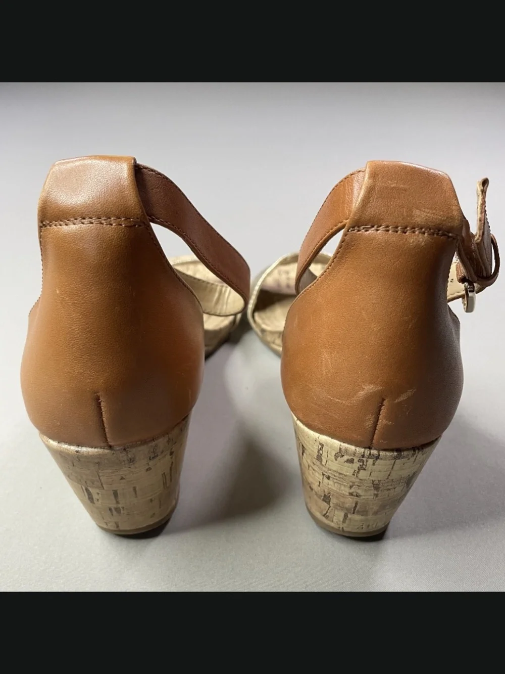 NEW Naturalizer Shoes Womens 10 brown gold leather cork cami wedge heels sandals